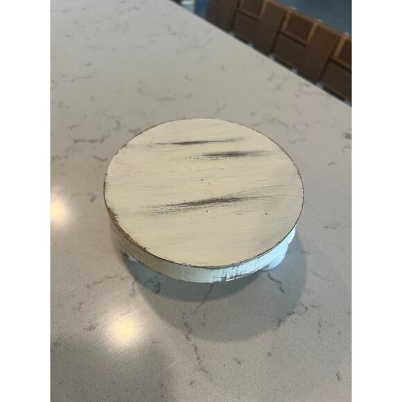 Decor Riser - Picture 2 of 4